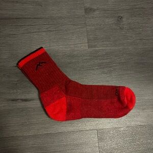 Darn Tough men’s micro crew hiking socks